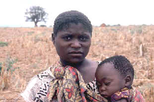 Siavonga, Zambia - Women and children are the most vulnerable to the food shortages which are sweeping across southern Africa where drought has devastated crops -  2002 WFP/Brenda Barton